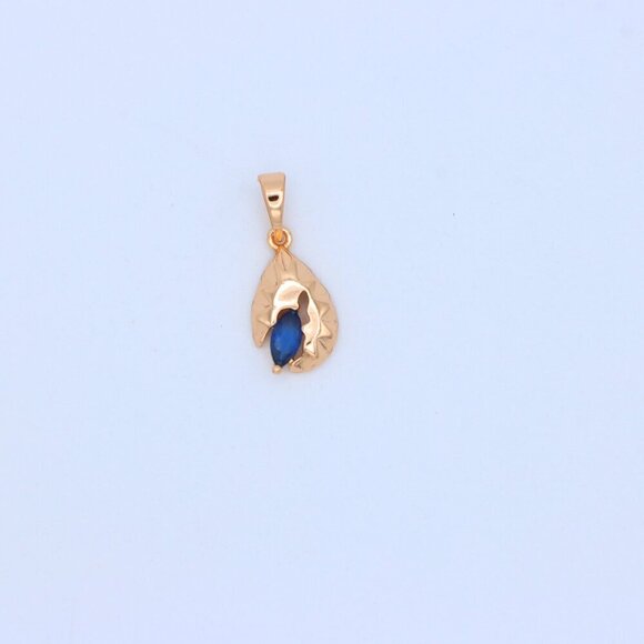 "Teardrop Blue Stone Pendant with Textured Gold Plated Leaf Design, XPPT1721 - Picture 12 of 13